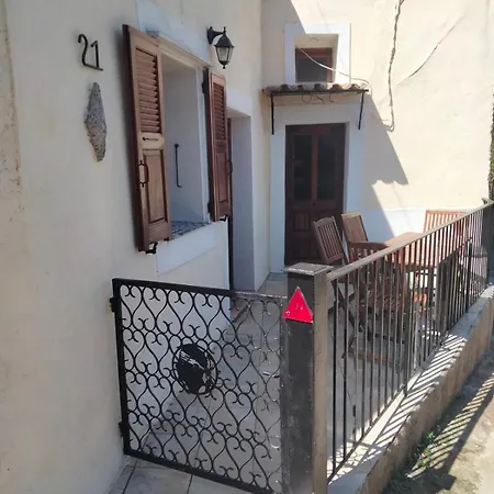 Vue Terrasse Maison Corse Atypique 4 Pers Santa-Reparata-di-Balagna